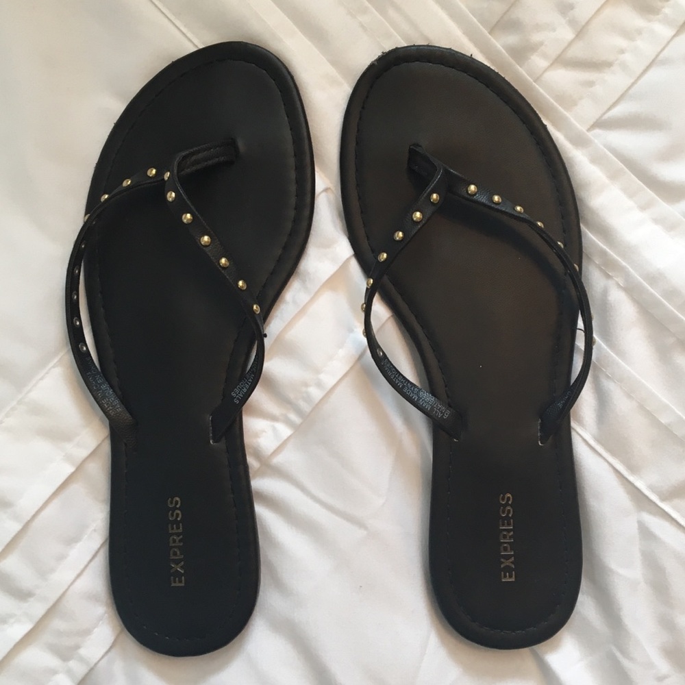 Gold Detail Flip Flops